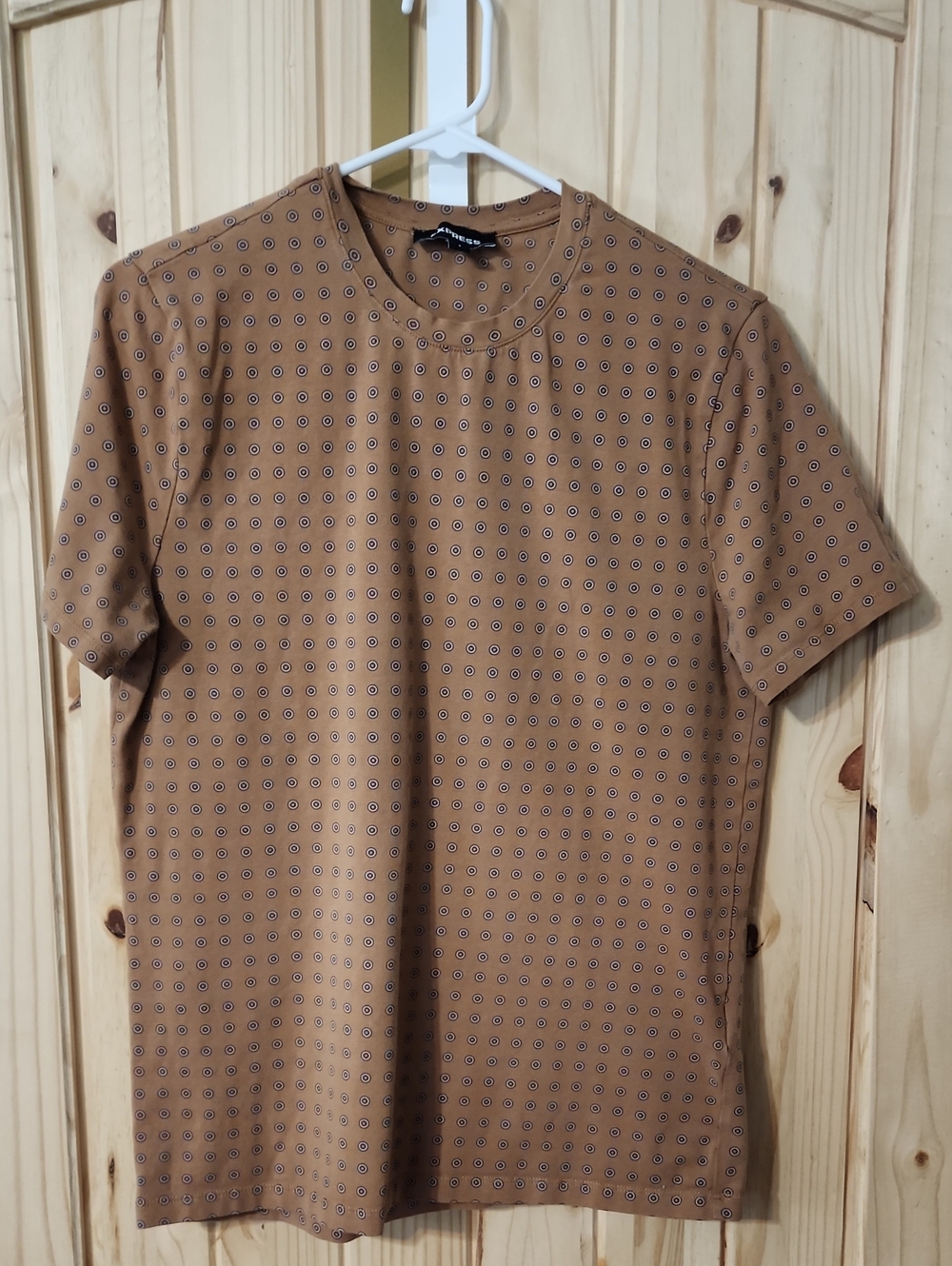Express Women's Tan Short Sleeve Tee with Micro Dot Pattern S